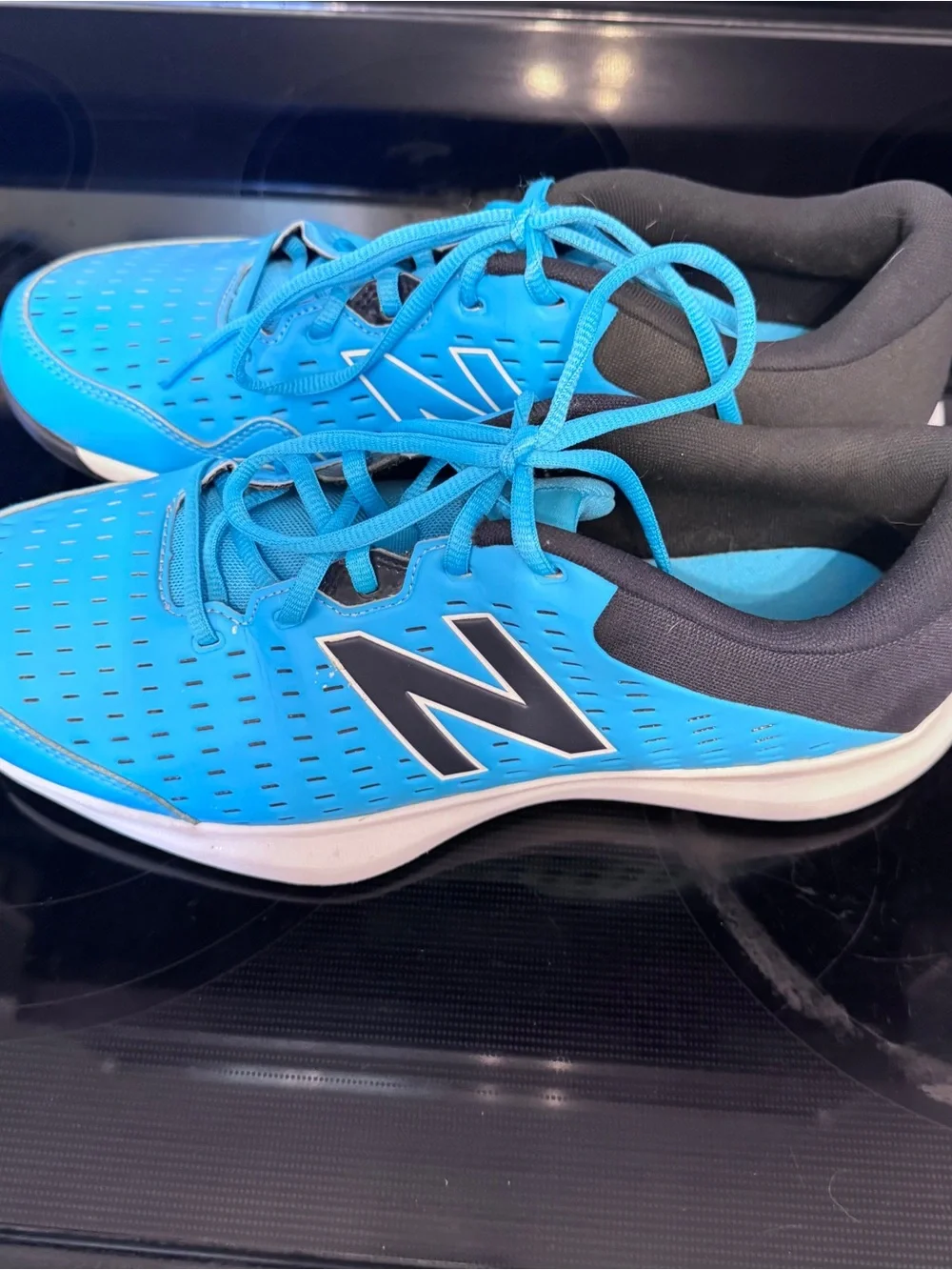 New Balance Turquoise Navy Running Shoe Men’s Size 12.5